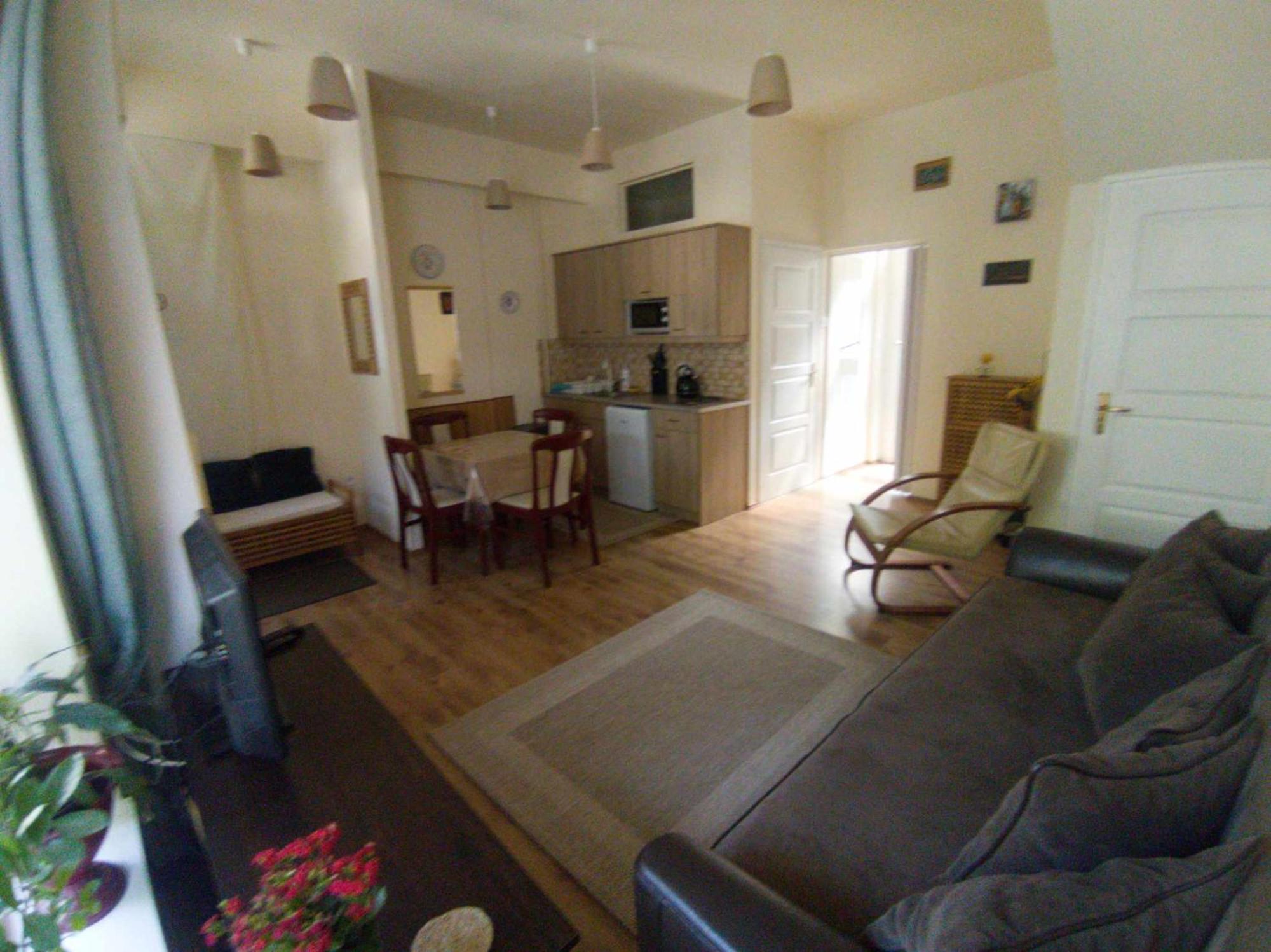 אגר Cehmesterek Apartman מראה חיצוני תמונה