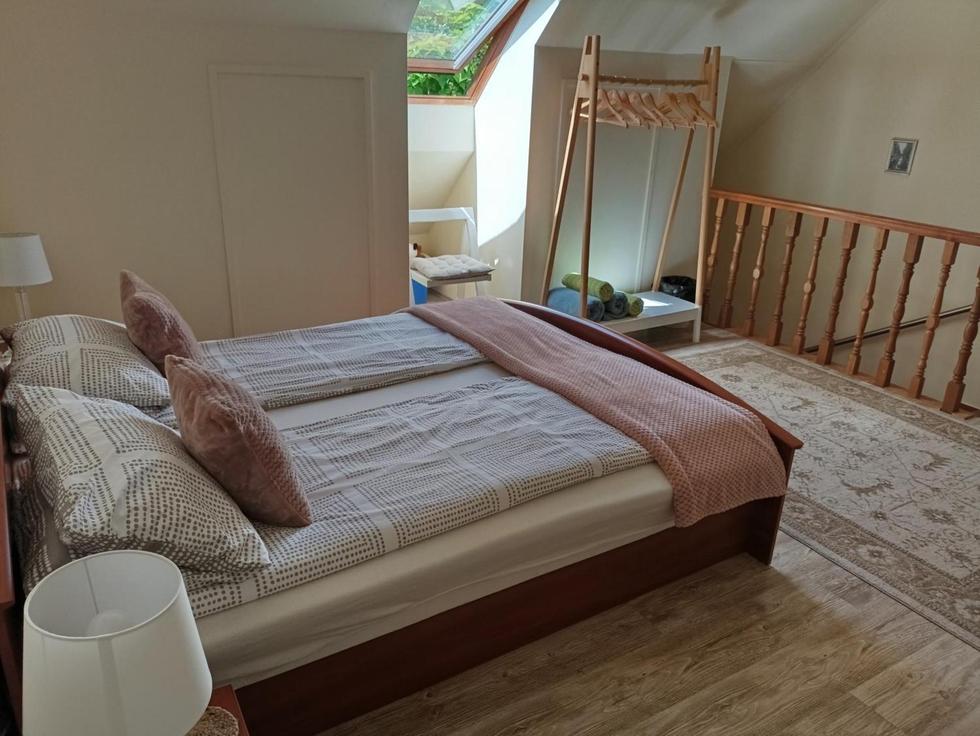 אגר Cehmesterek Apartman מראה חיצוני תמונה