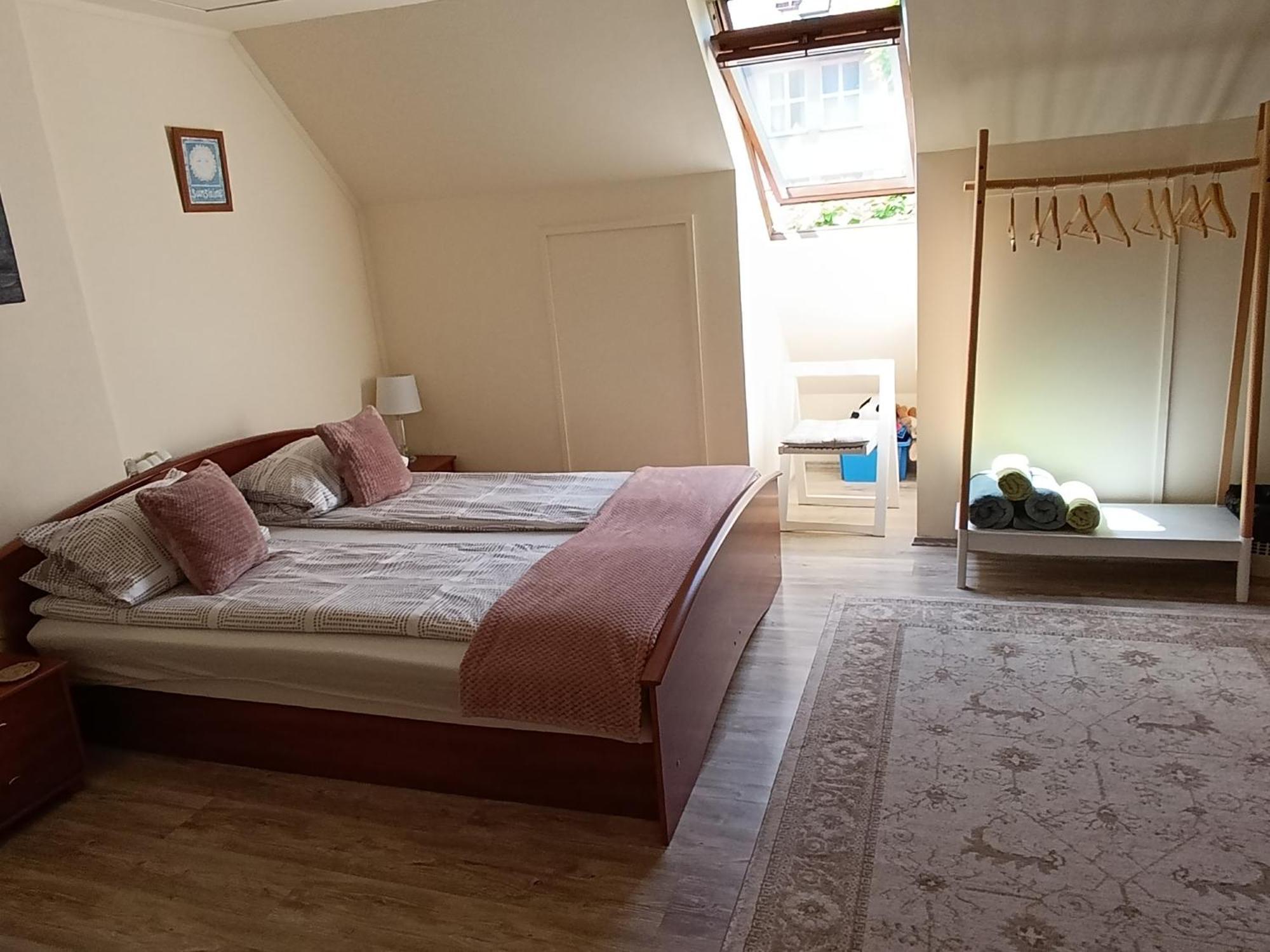 אגר Cehmesterek Apartman מראה חיצוני תמונה